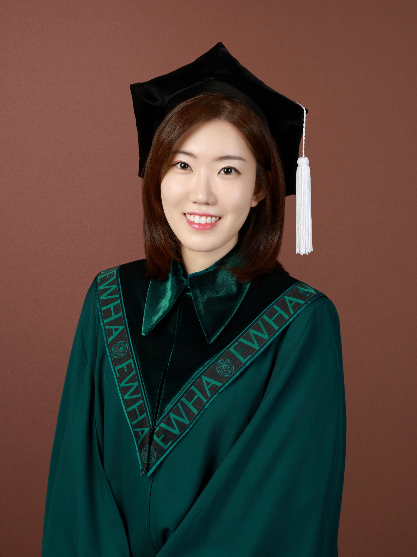 이대 졸업사진, 학위복 말고 그냥 증명사진 찍어도 되나요?